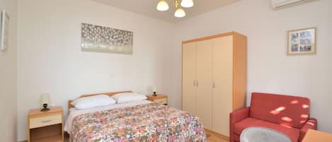 Appartement (A1) | Fer et planche Ă repasser, accĂšs au Wi-Fi (inclus)