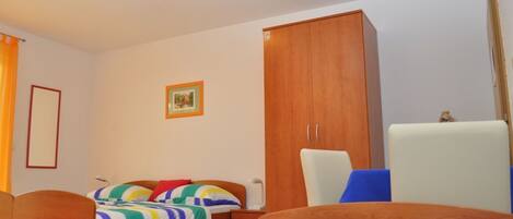 スタジオ (A2) | 内装