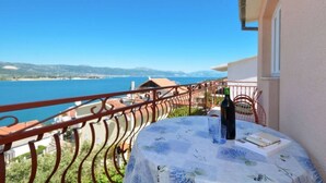 Apartment (A1) | Terrace/patio - Apartments Sima (Trogir)