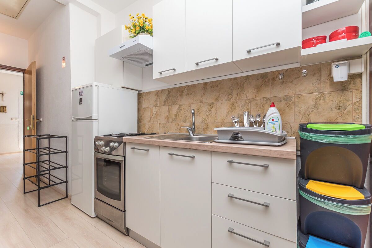 Appartamento (A4) | Cucina privata | Frigorifero, piano cottura, macchina per caffè espresso