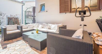 Apartment Neva
