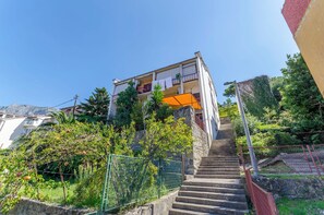 Building design - Apartments Natasa (Podgora)