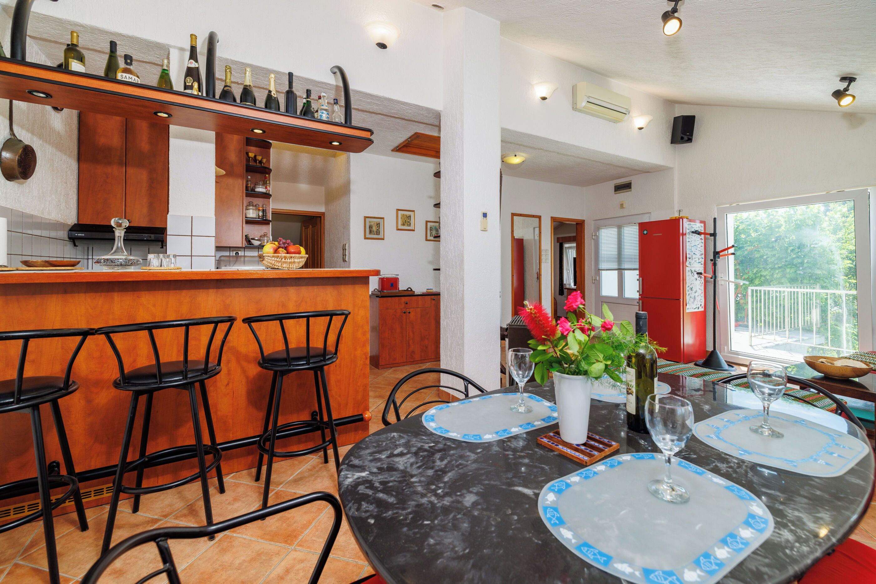 Apartment (A2) | Private kitchen | Fridge, microwave, stovetop, electric kettle