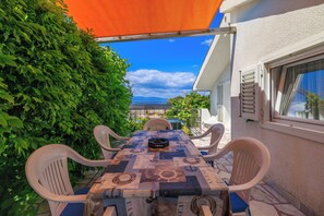 Apartment (A2) | Water view - Apartments Rasa (Malinska-Dubasnica)