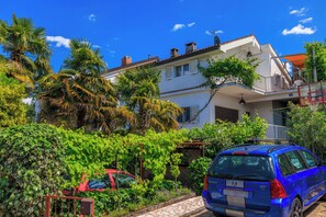 Building design - Apartments Rasa (Malinska-Dubasnica)