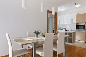 Apartment (A1) | Dining - Apartment Marija (Okrug)