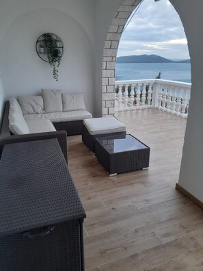 Apartment (A5) | Balkoni