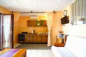 Private kitchen - Apartment Lile (Omis)