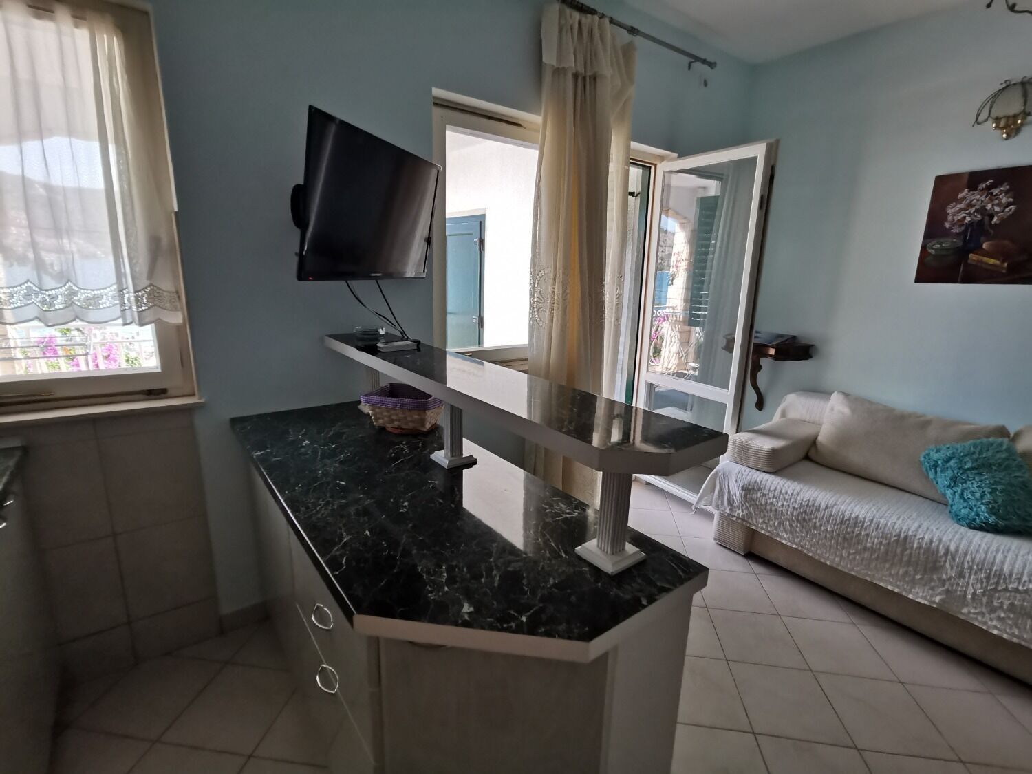 Apartment (A3) | Private kitchen | Espresso maker, fridge, oven, stovetop