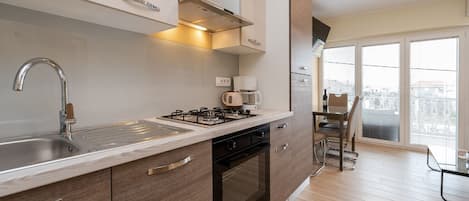 อพาร์ทเมนท์ (A6) | ครัวส่วนตัว | กาต้มน้ำไฟฟ้า