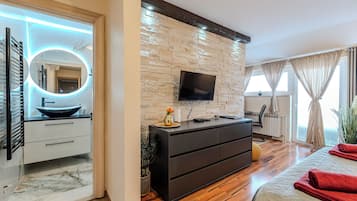 Studio (A3) | Interior