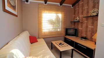 Apartment (A4) | Living room