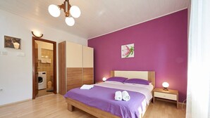 Ảnh chưa phân loại, 5 trong số 27 ảnh, nút