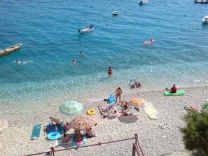 Beach nearby - Apartment Inga (Gradac)