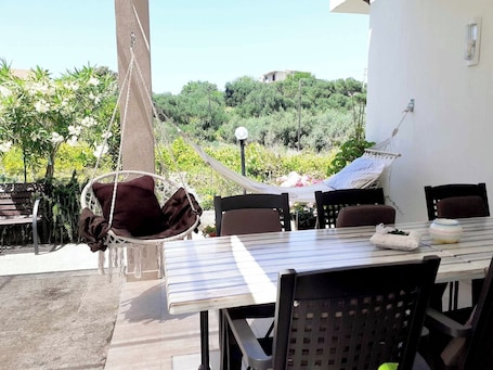 Terrace/patio. Apartments Suzy