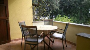 Apartment (A2) | Terrace/patio - Apartments Mis (Zadar)