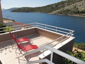 Apartment (A1) | Terrace/patio - Apartments Rusulica (Marina)