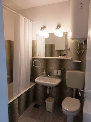 Bathroom - Apartments Vig (Selca)