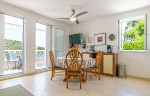 Apartment (A2) | Speisen