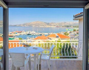 Apartment (A5) | Balcony - Apartment Biserka (Okrug)