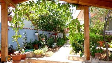 Kiến trúc tòa nhà