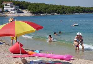 Beach - Apartments Dragan (Tisno)