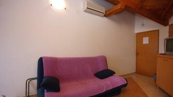 Apartment (A4) | Living room