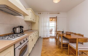 Apartment (A1) | Private kitchen - Apartment Blazenka (Tkon)