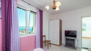Unclassified image, 5 of 16, button - Apartments Suzi (Bol)