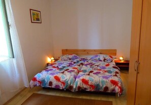 House | Free WiFi - House Kuca za Odmor (Preko)