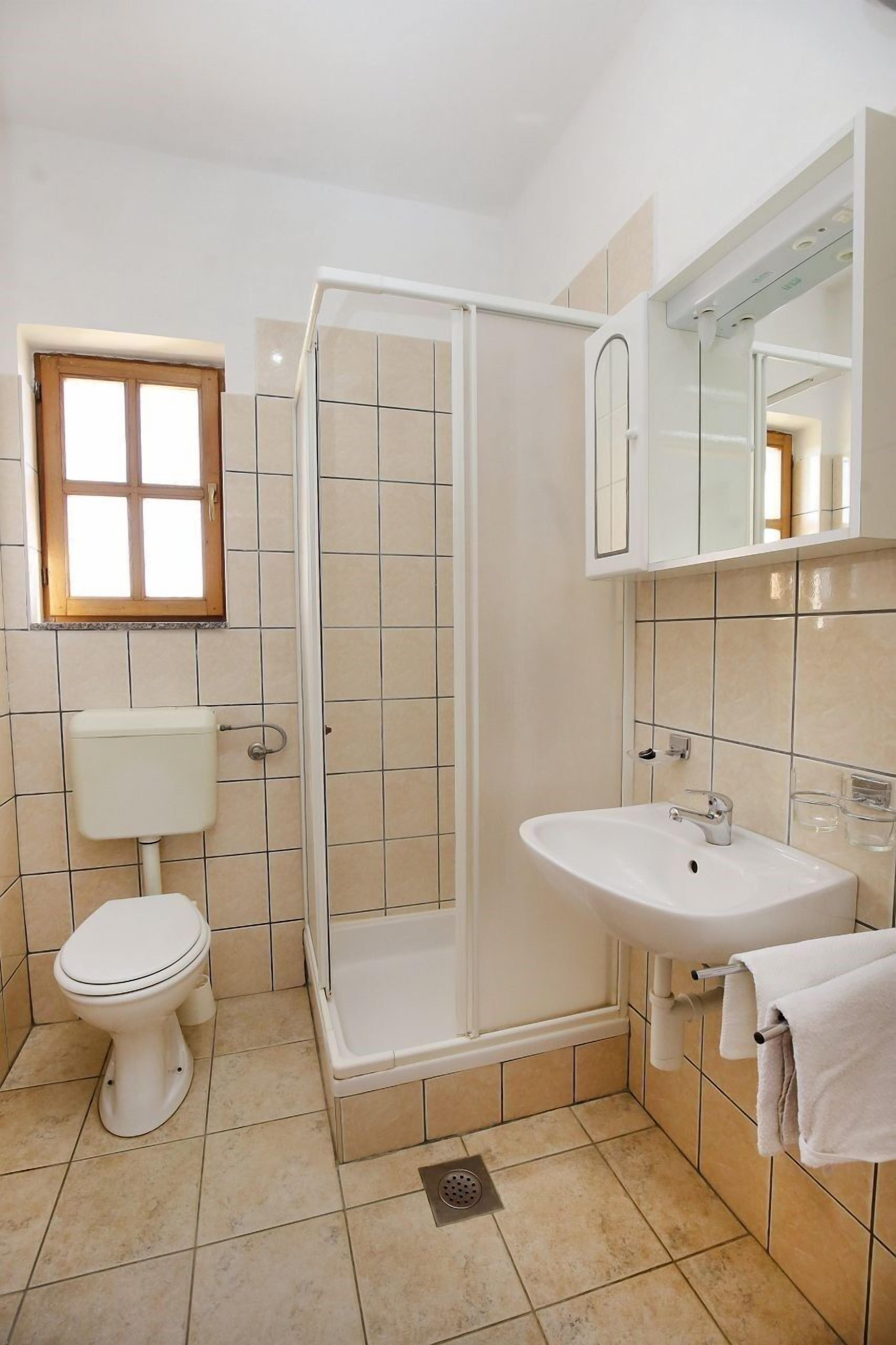 Apartment (A4) | Badezimmer | Dusche