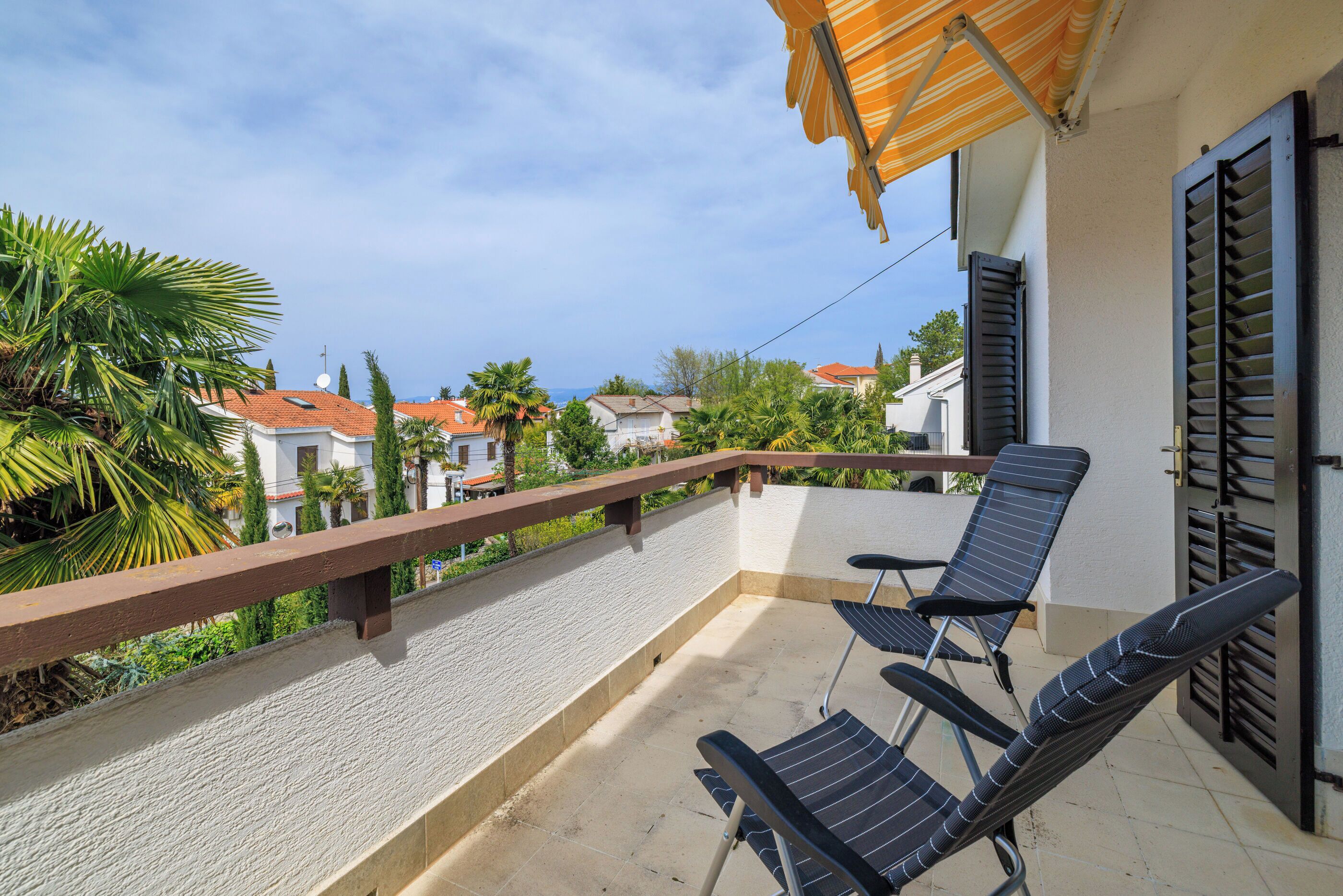 Apartment (A1) | Balcony