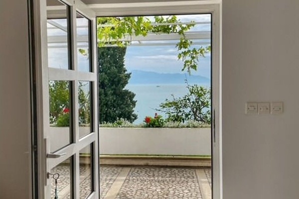 Apartment (A1) | Water view