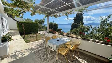 Apartment (A1) | Terrace/patio