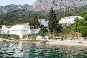 Esterni