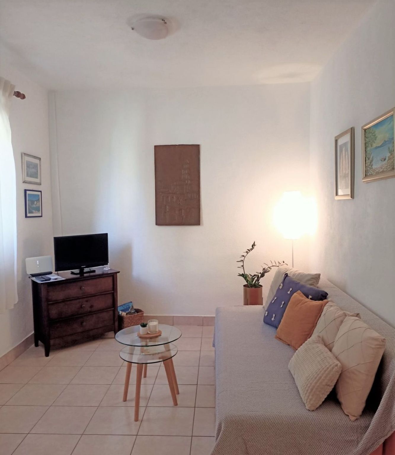 Apartment (A1) | Living room