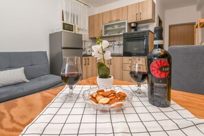 Apartment (A1) | Dining - Apartment Ivo (Marina)