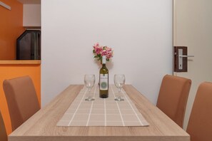 Appartamento (A1) | Ristoranti