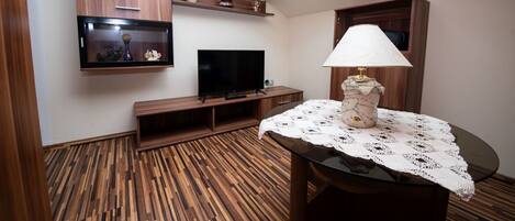 Apartment (A2) | Living room