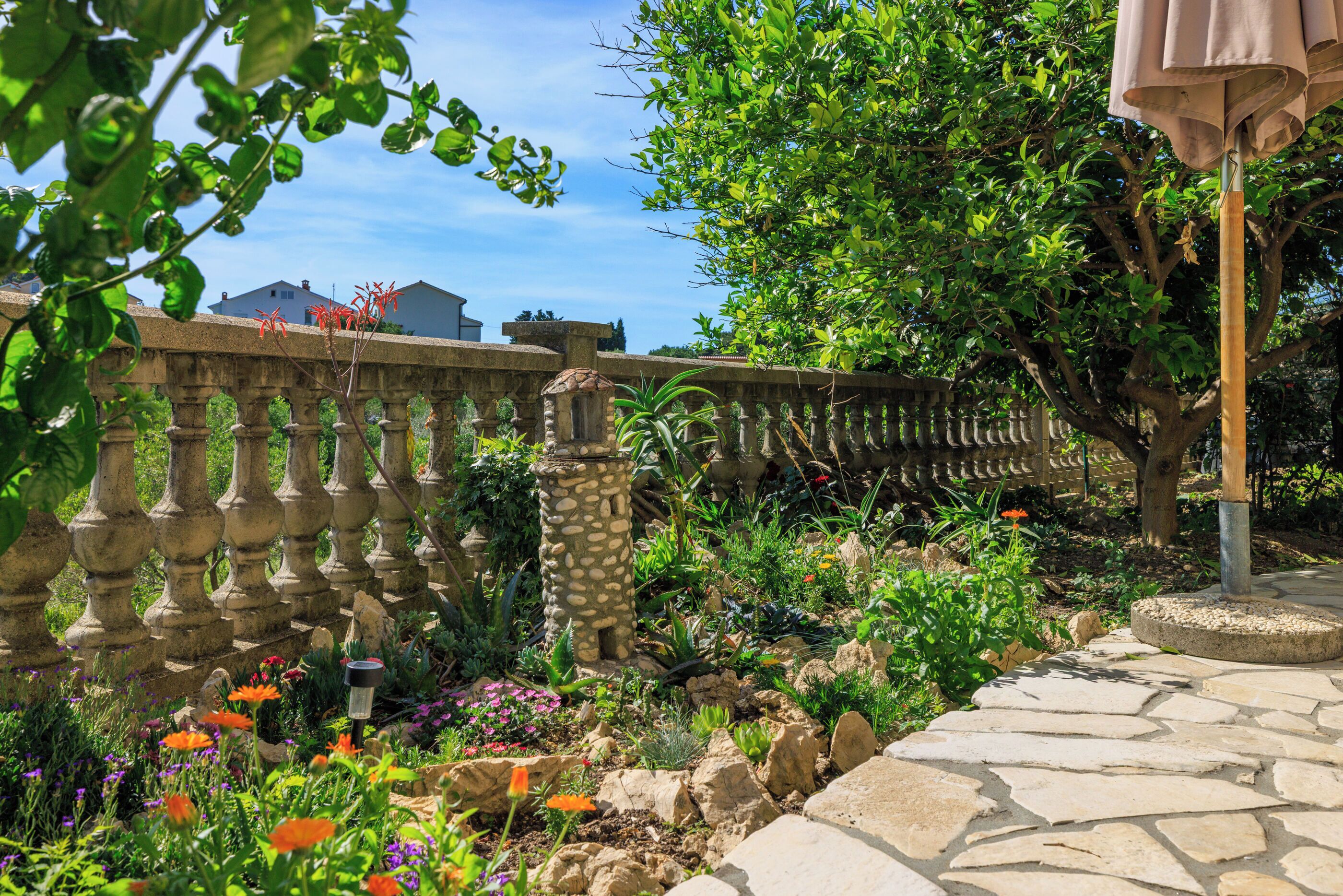 شقة (A1) | الفناء