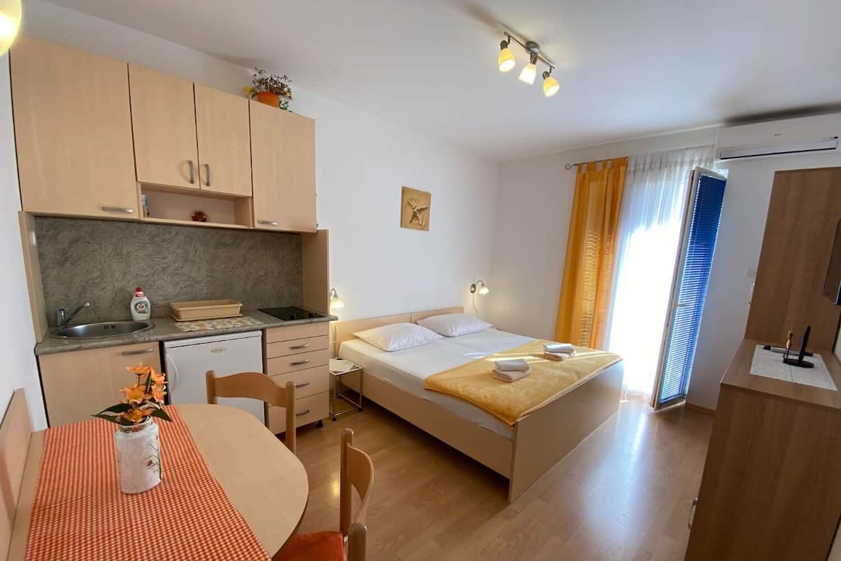 スタジオ (A5) | 内装