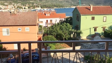 Apartment (A3) | Property grounds