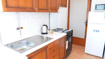 Apartment (A2) | Eigene Küche