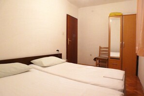 Apartment (A1) | Free WiFi - Apartments Mari (Blato)