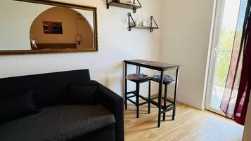Studio (A2) | Salle de séjour