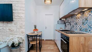 Apartment (A4) | Private kitchen