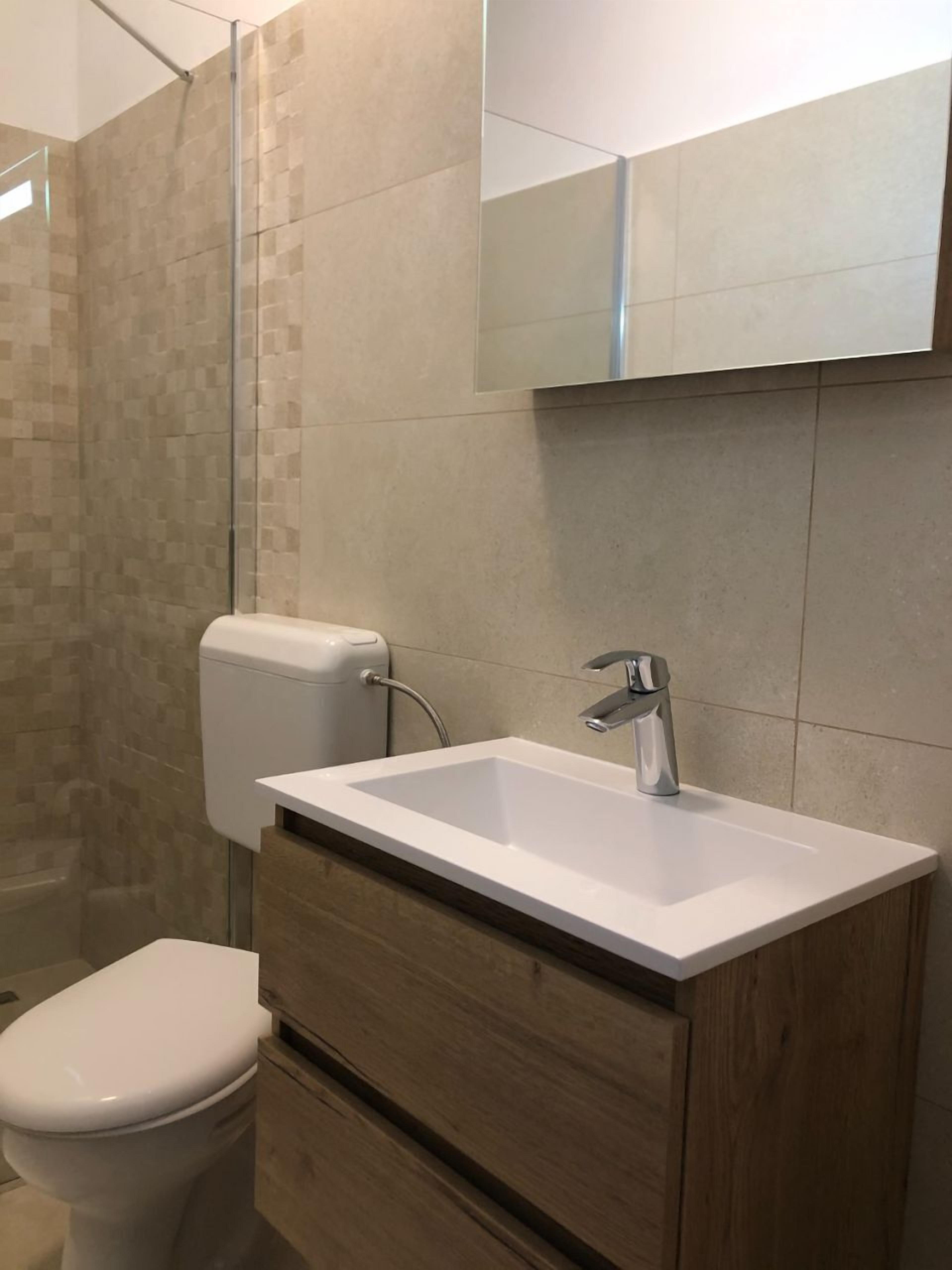 Apartment (A1) | Bathroom