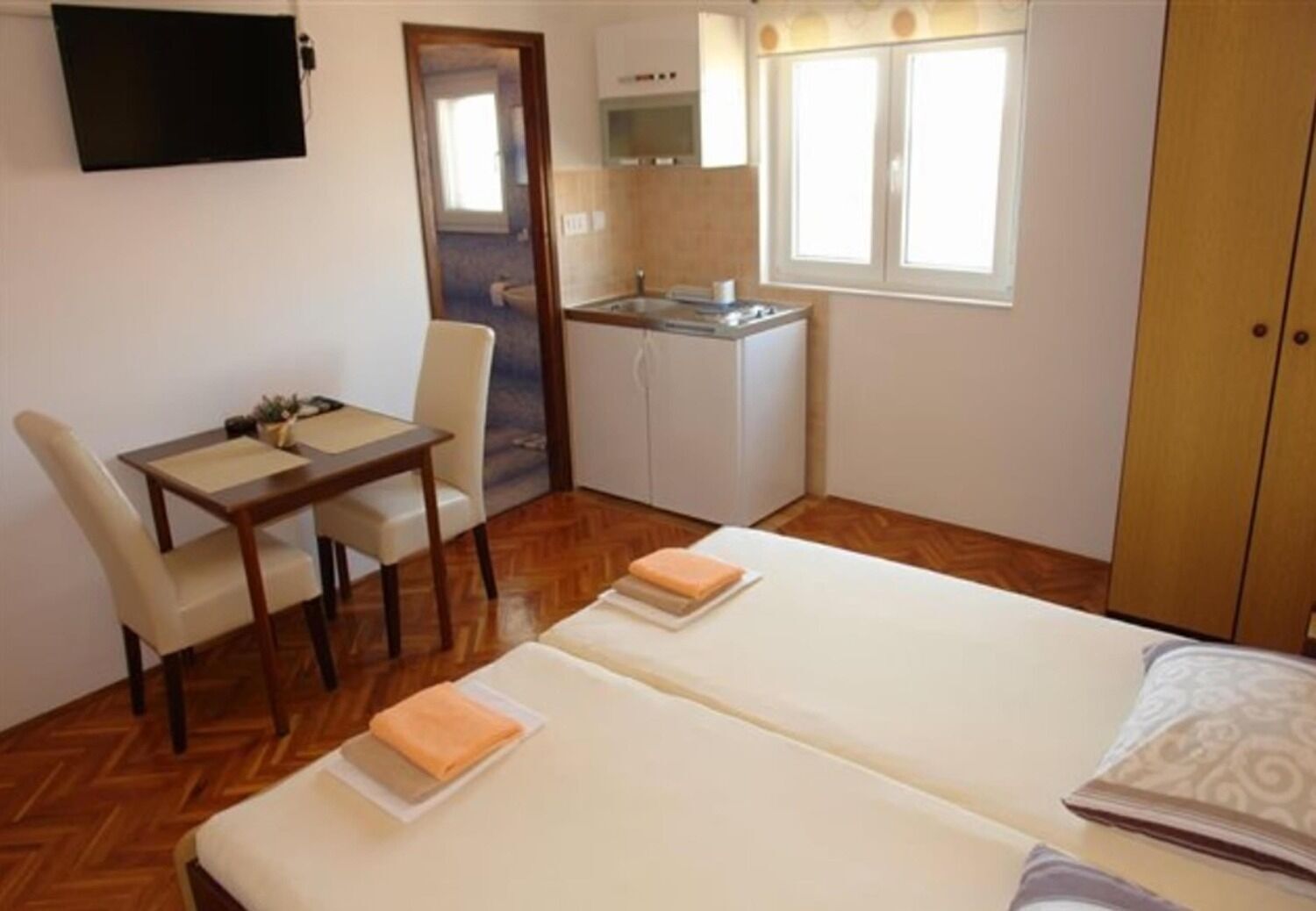 Estudio (A3) | Interior