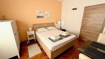 Studio (A3) | Free WiFi