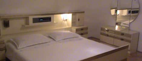 Apartment (A1)